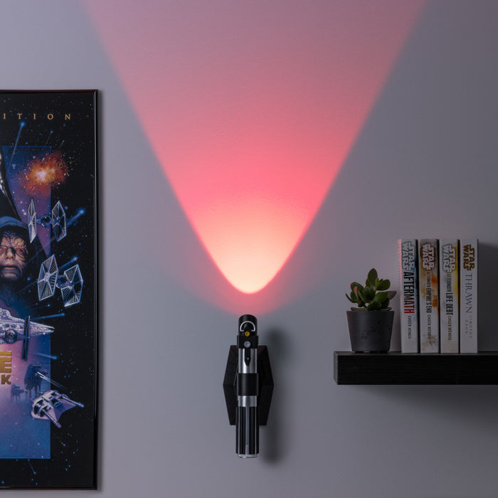 productImage-20841-star-wars-lichtschwert-wandlampe-2.jpg